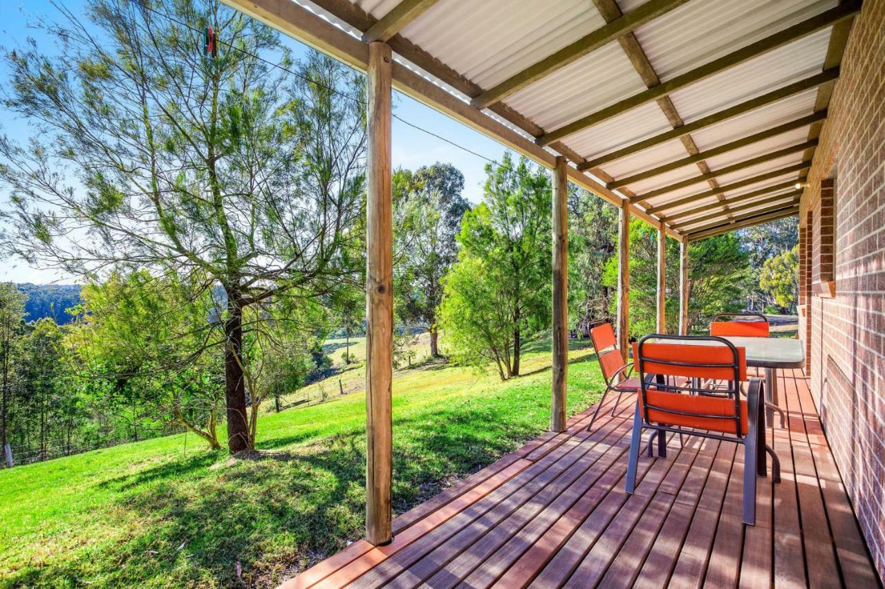 Braeside Cabin Two - Alphitonia Central Tilba Esterno foto