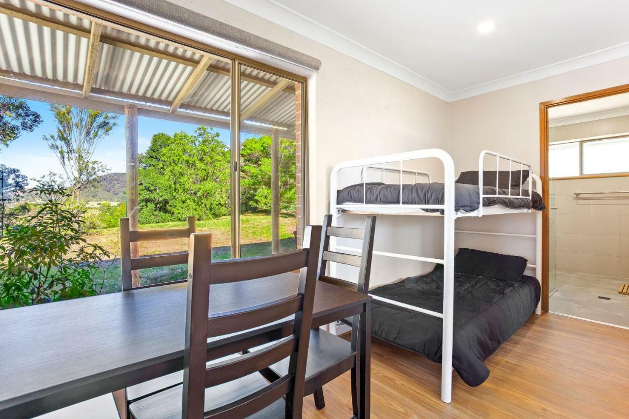 Braeside Cabin Two - Alphitonia Central Tilba Esterno foto
