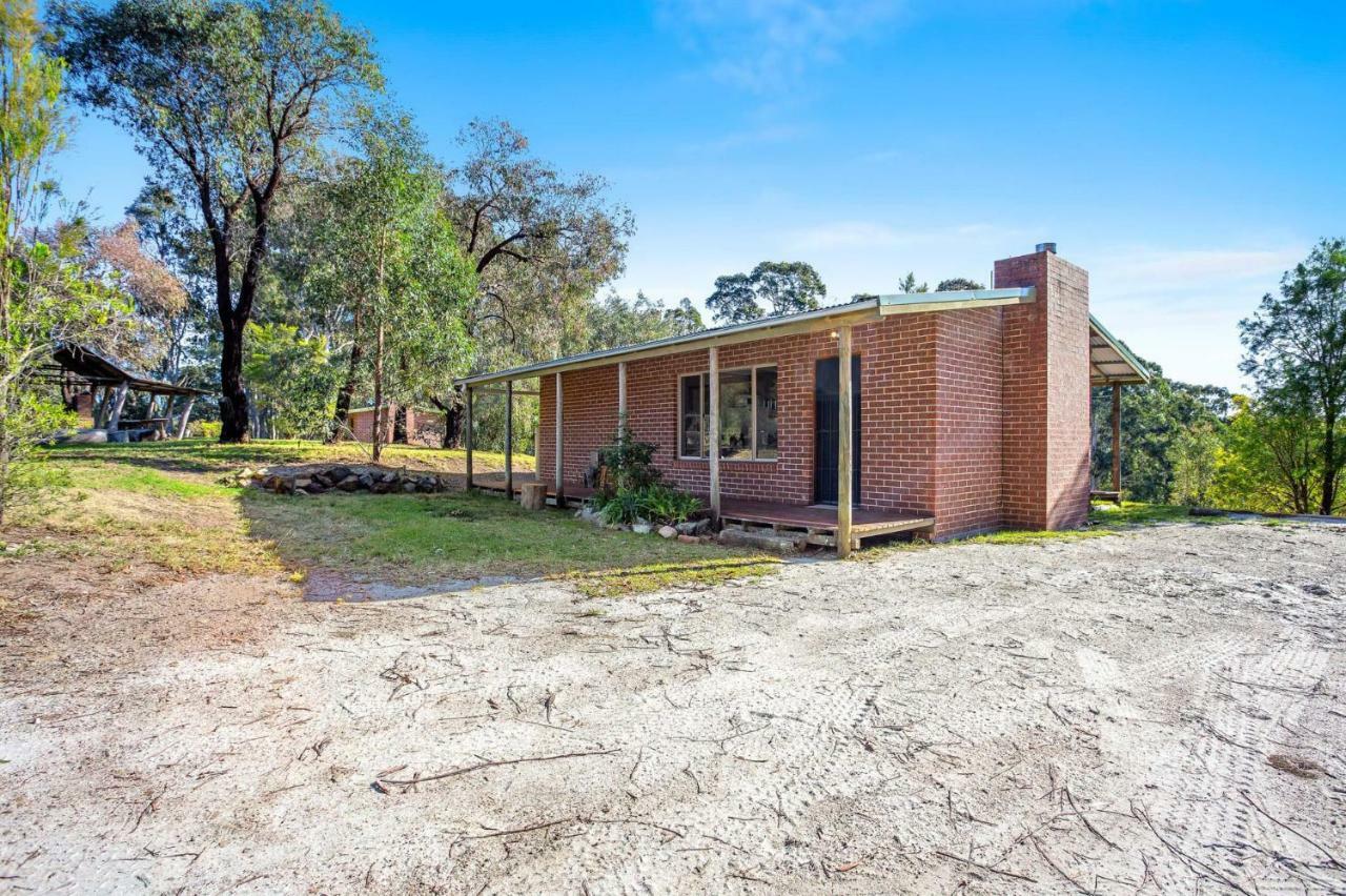 Braeside Cabin Two - Alphitonia Central Tilba Esterno foto